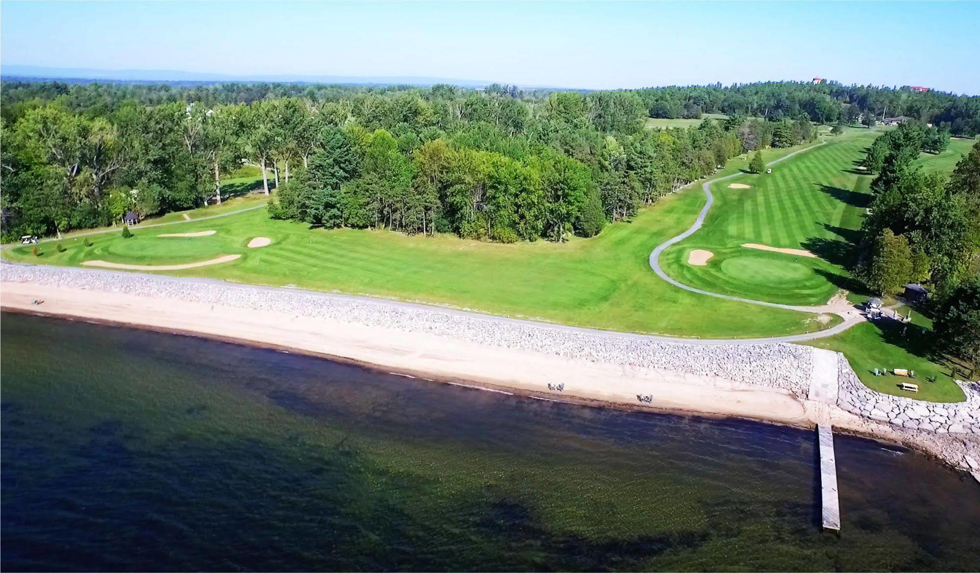 Bluff Point Golf Resort แพลตส์เบิร์ก ภายนอก รูปภาพ